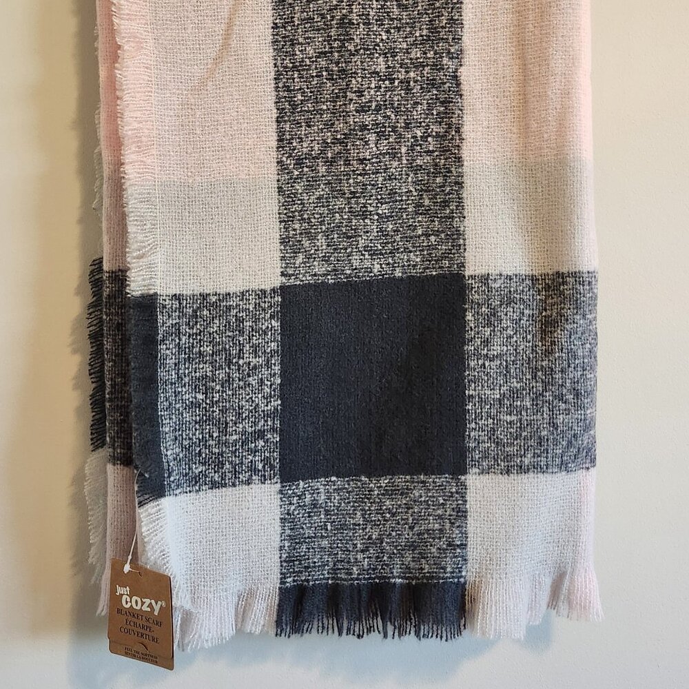Just Cozy Blanket Scarf NWT